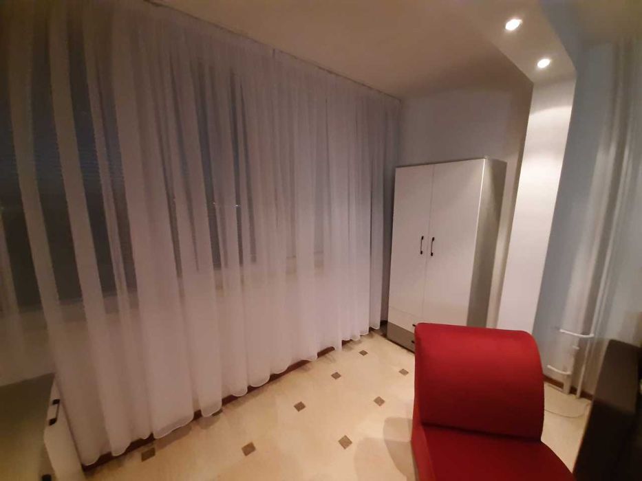 Дава се под наем Двустаен апартамент в София, Връбница 1 - 68 кв.м за 612 € - Снимка #3