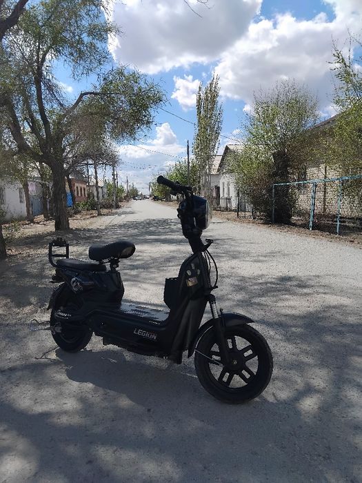 Электроскутер  Legion