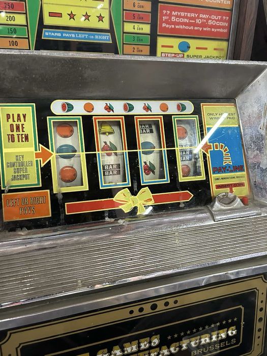 - Машина еднорък бандит