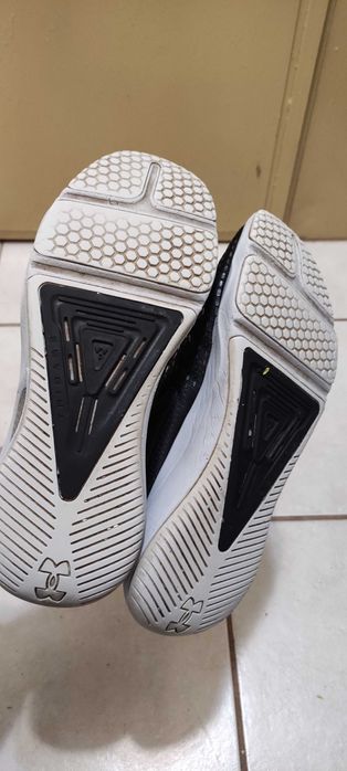 Маратонки Under Armour