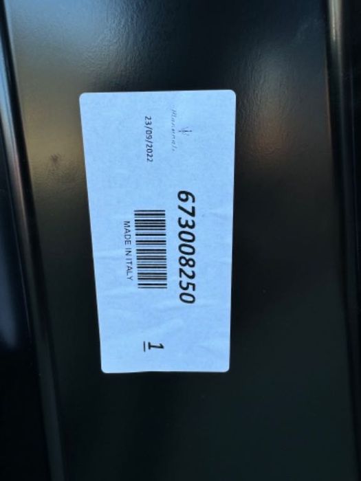 Maserati Levante M161 16- Partea stanga Aripa spate 673008250