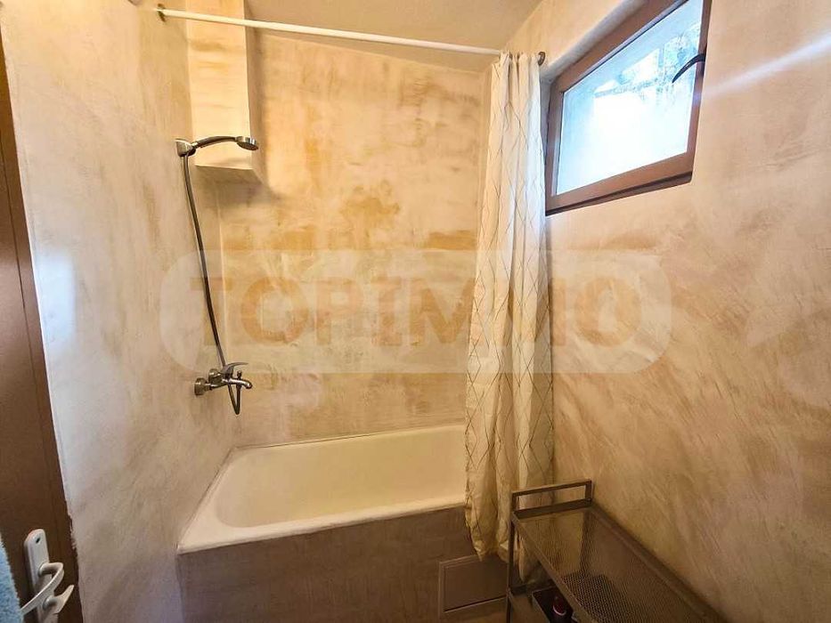 Дава се под наем Тристаен апартамент в Варна, Лятно кино Тракия - 100 кв.м за 510 € - Снимка #12