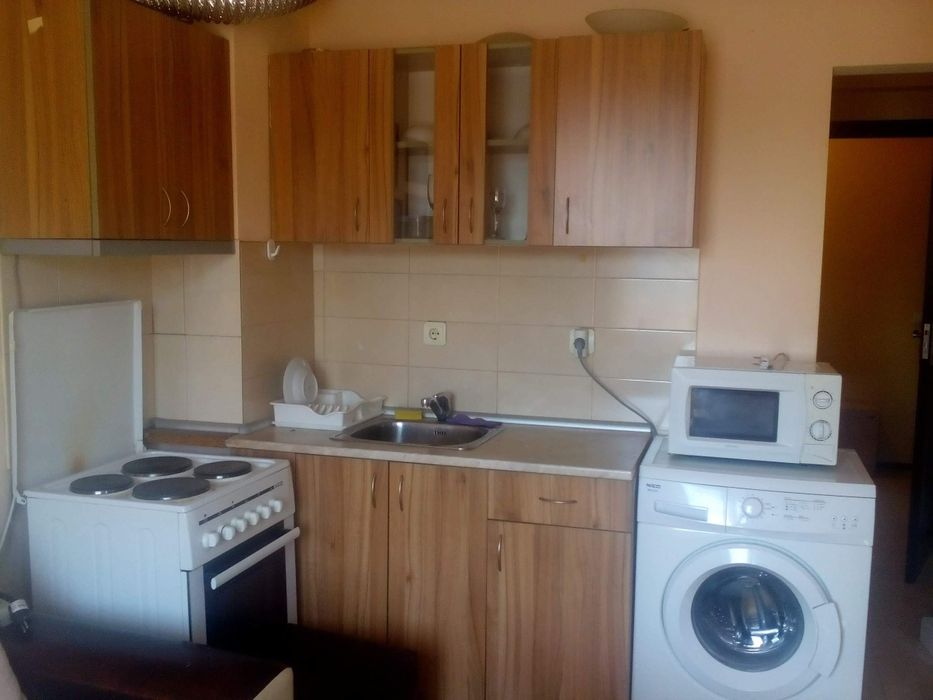 Дава се под наем Двустаен апартамент в Благоевград, Освобождение - 45 кв.м за 204 € - Снимка #4