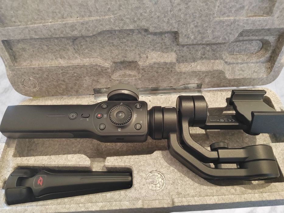 Стабилизатор за телефон Zhiyun Smooth 4