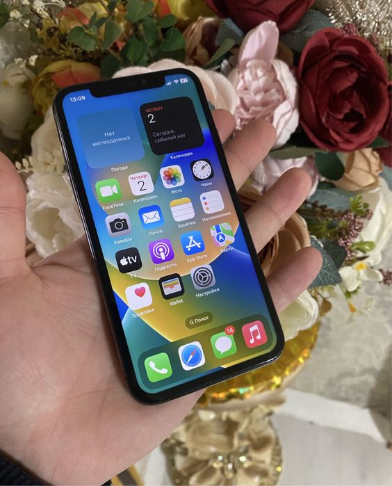 Продам телефон Айфон X