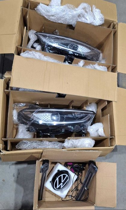 Фарове за VW ID3 IQ lights чисто нови оригинални