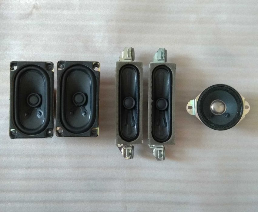 5 броя говорители