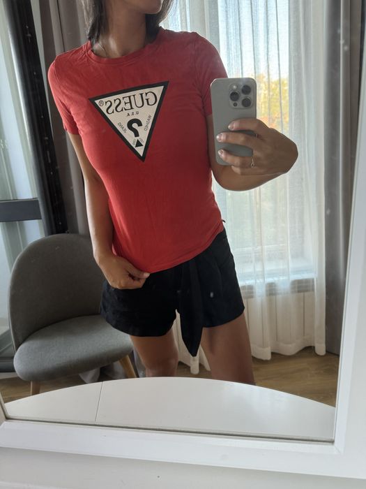 Маркови тениски Guess, Miss sixty, Addidas, Karl Lagerfeld