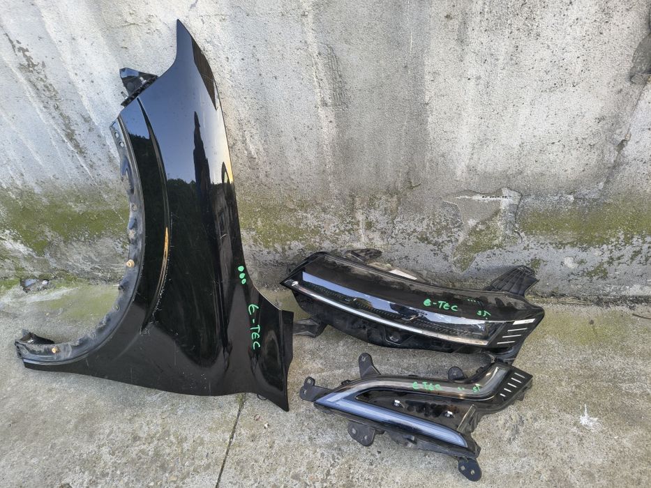 Far stânga Megane  E - TEC