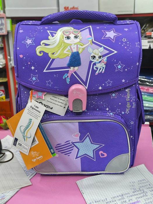 Продам рюкзак ранец оригинал недорого