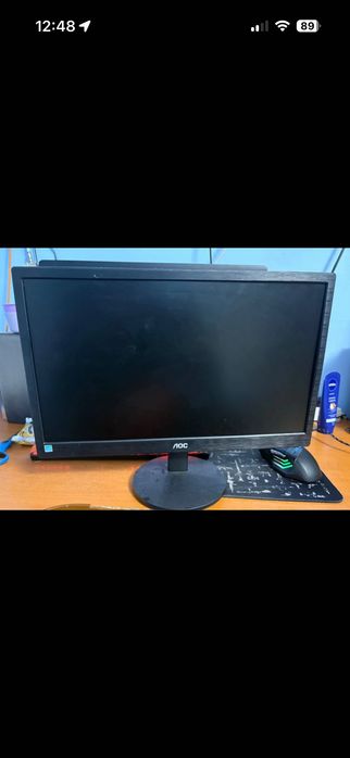 vand monitor aoc stare foarte buna
