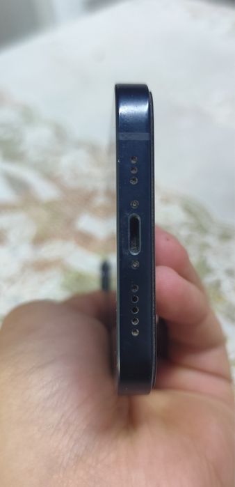 Продам iPhone 13 82% акб