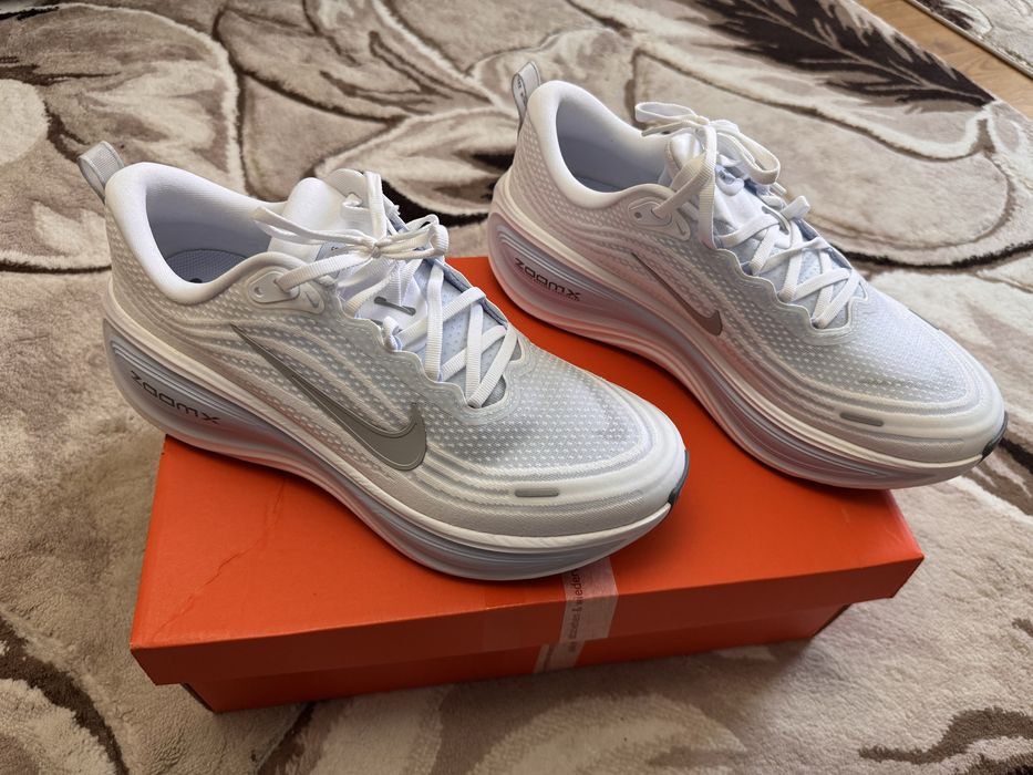 Nike vomero plus 44