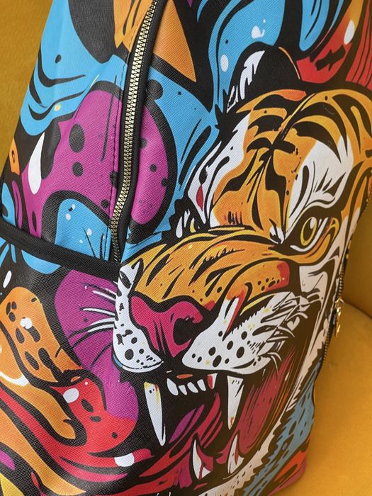 Rucsac , Ghiozdan scolar stil Sprayground