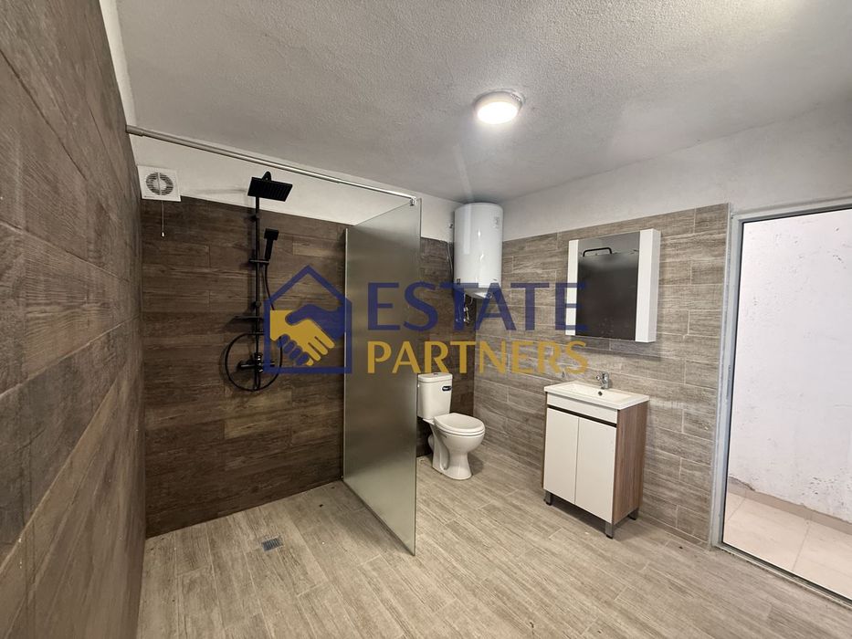 Склад в Пловдив, област-с.Радиново площ 201 цена 94000