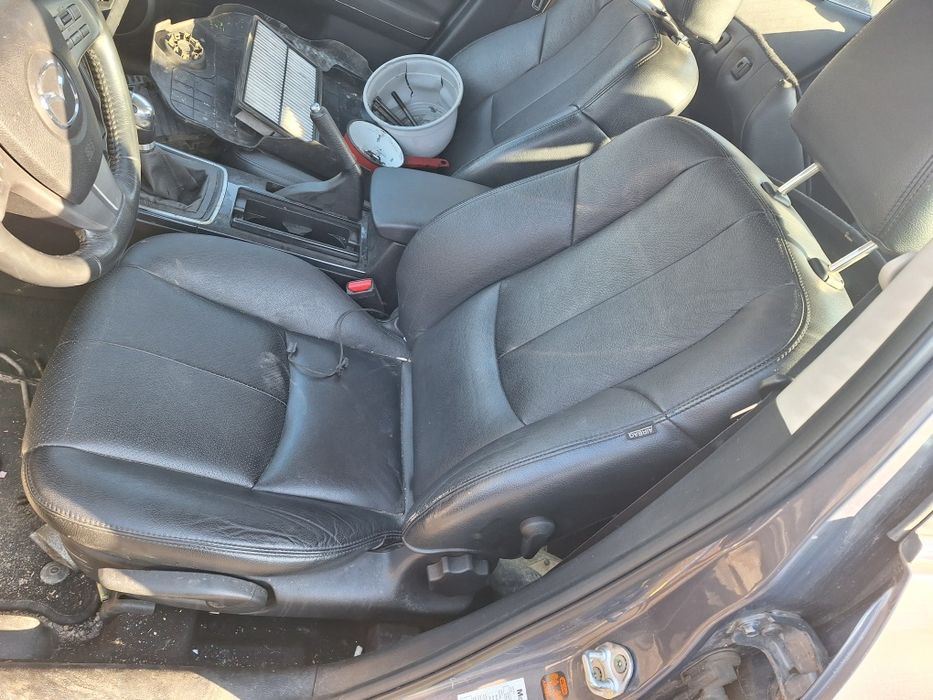 Dezmembrez Mazda 6 gh sedane 2.0 diesel an 2009