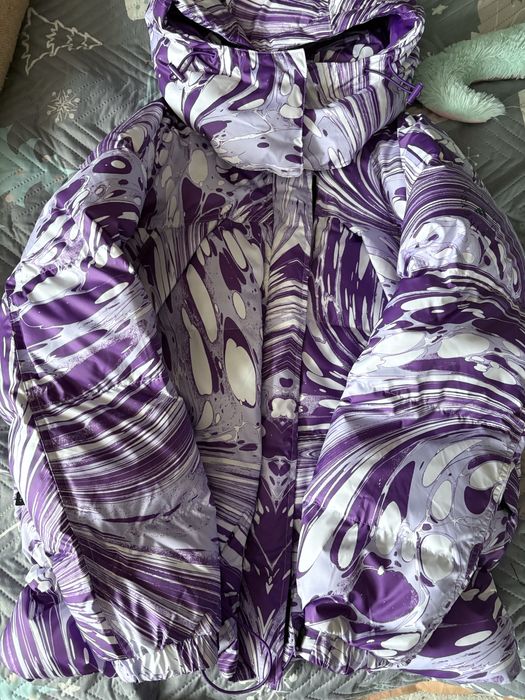 Продам пуховик женский Адидас