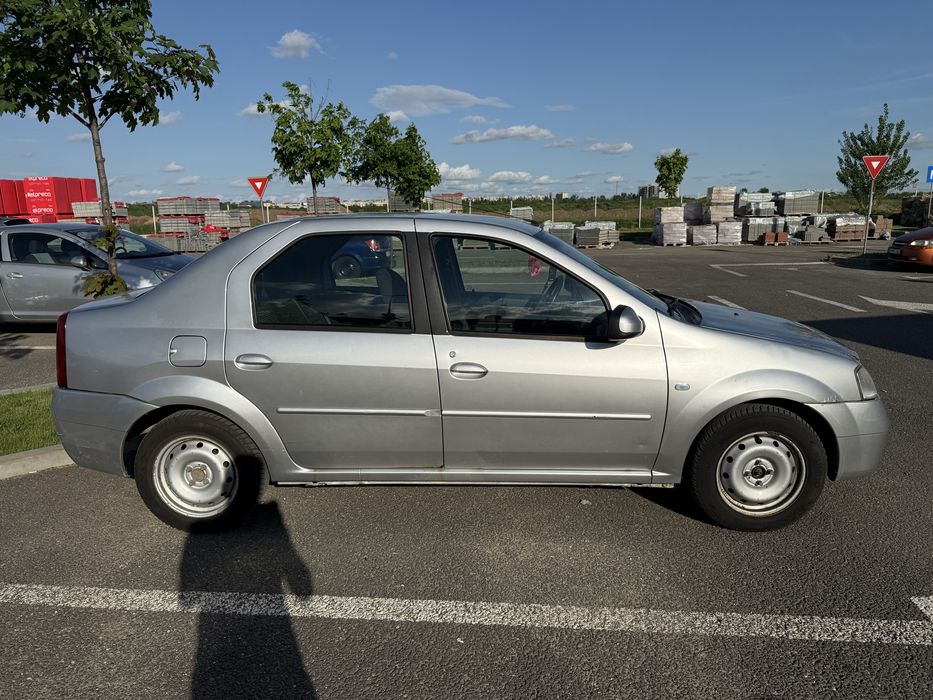 Logan 1.6 16v GPL
