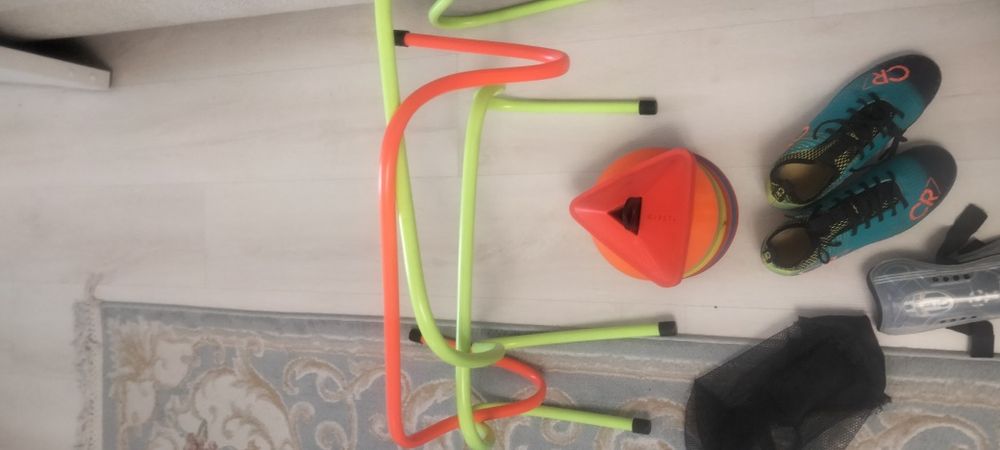 Бутсы 37р+подарок