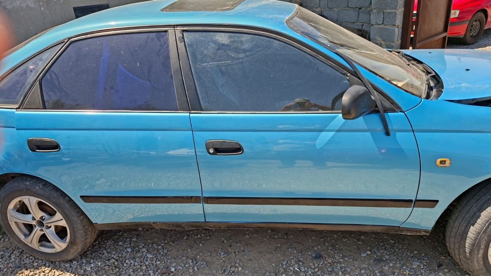 Toyota carina E 2.0 2.2 на разбор