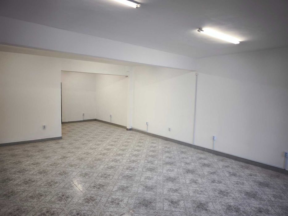 Продава се Магазин в Ямбол, Аврен - 194 кв.м за 1135 €/кв.м - Снимка #2