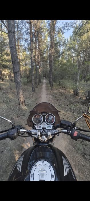 Мотоцикл Honda SB400