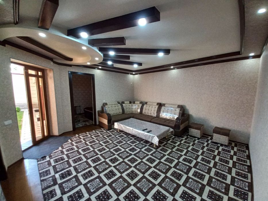 Oq tosh dacha ijara kunlik Quyoshga yaqin joyda