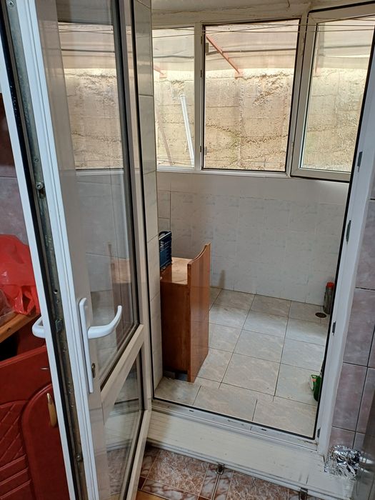 Apartament 2 camere semidecomandat