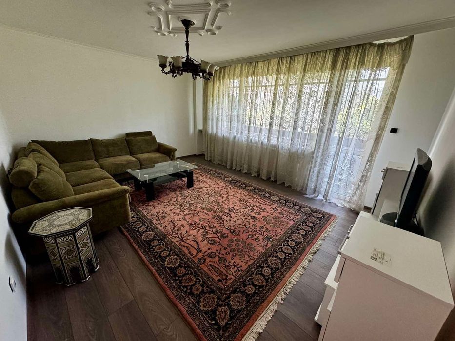 Продава се Тристаен апартамент в София, Разсадника - 113 кв.м за 2124 €/кв.м - Снимка #2