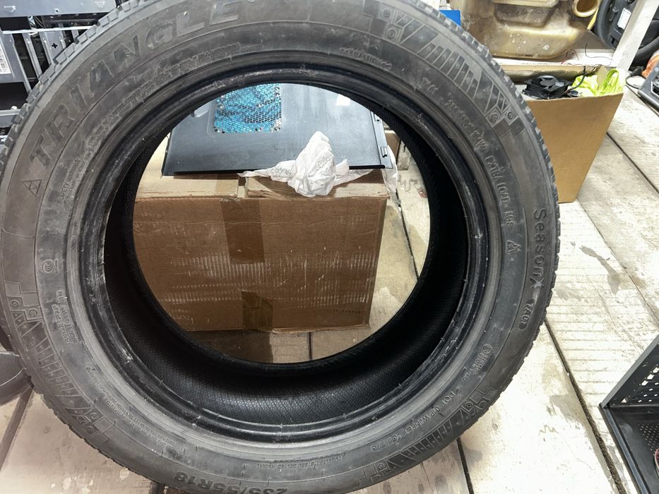 Продам летнию резину Triangle R18