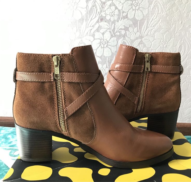 Осенние ботинки