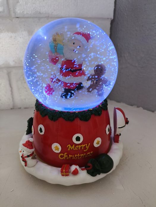 Продам два шара музыкальных