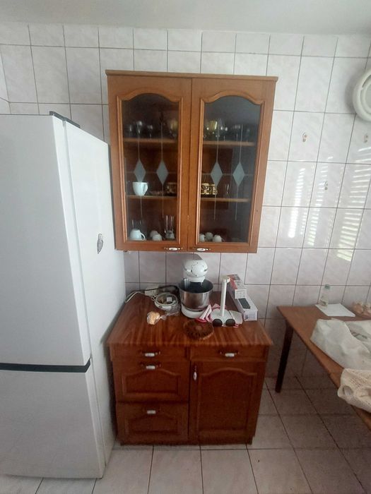 Vand mobila bucatarie lemn masiv