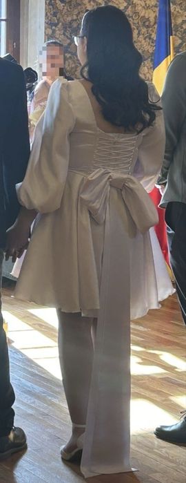 Vând rochiță de ocazie