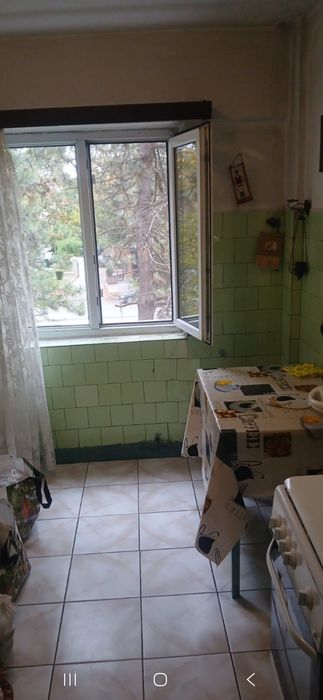 Vând apartament 2 camere semidecomandat Slobozia