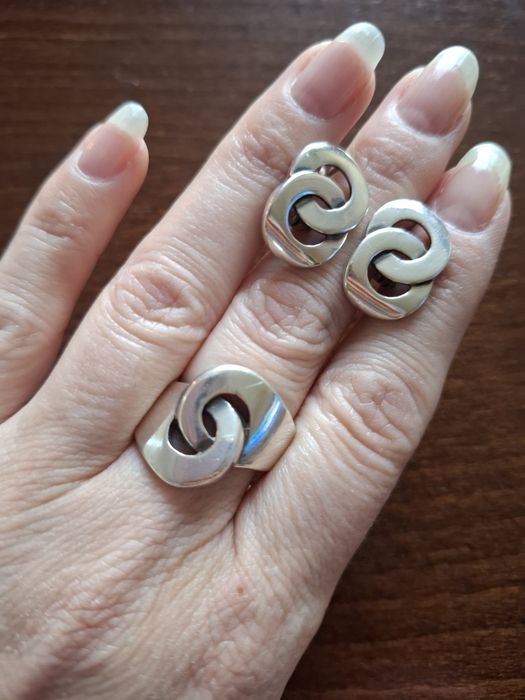 Сребърен комплект-пръстен+обици