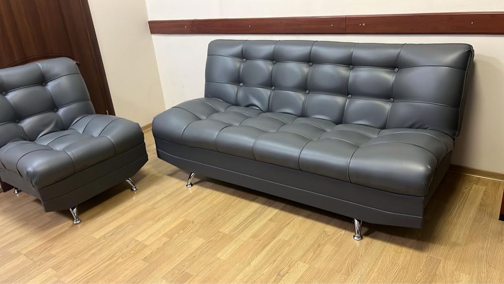 Офисный диван с 2 креслами со склада