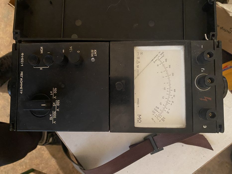 Мегаометр в отличном состгяний