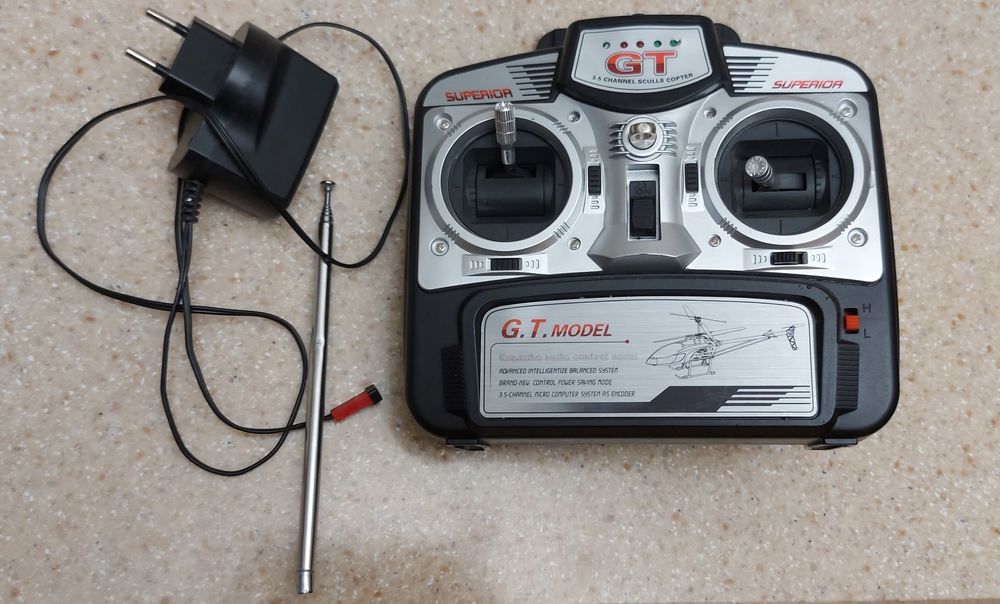 Вертолет большой с пультом