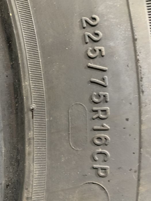 Anvelope 225 75 16C