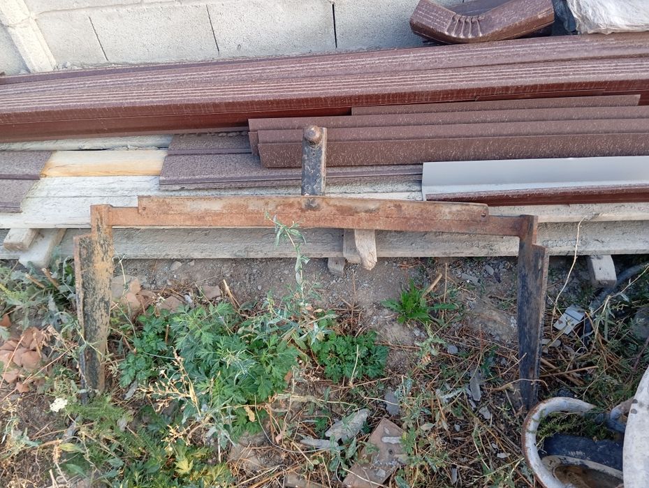 Фаркоп на пикап l200 , Toyota