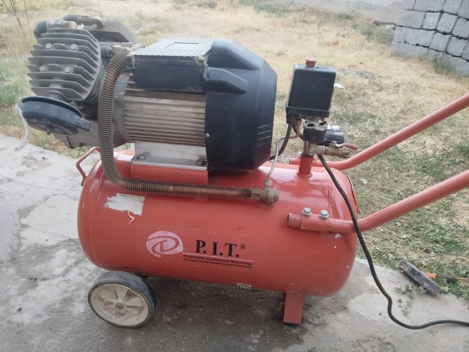 Продам компрессор 50л