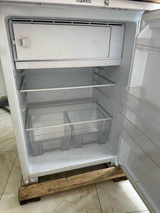 Холодильник Бирюса