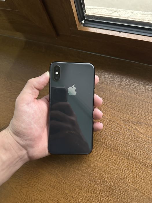 IPhone x срочно сотилади