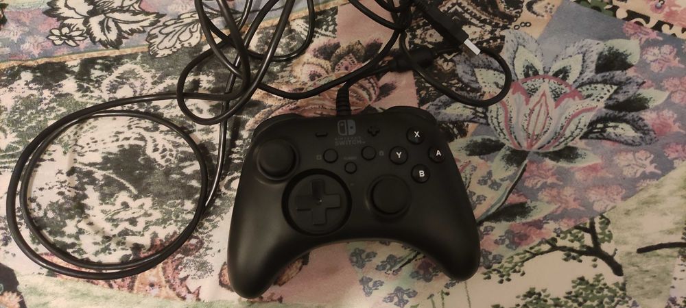 Nintendo Switch V2 modat + Accesorii + card de 512 GB Samsung Sonic