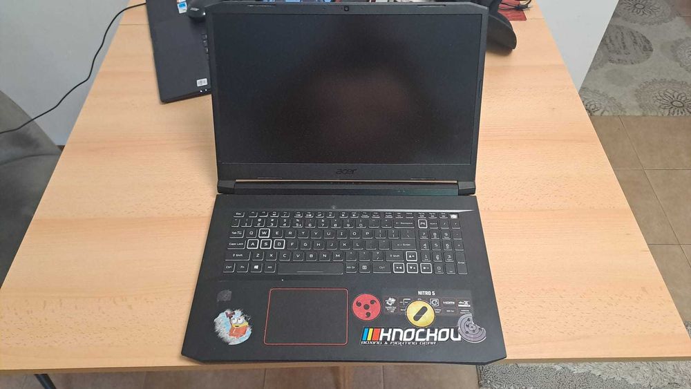 vand laptop Acer Nitro5