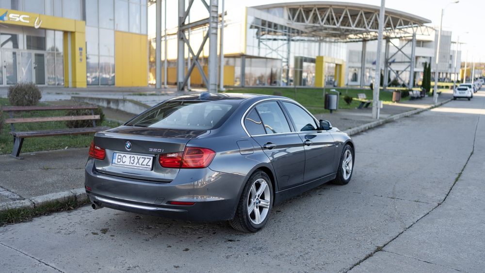 BMW 3 Series 2013 — imagine 5
