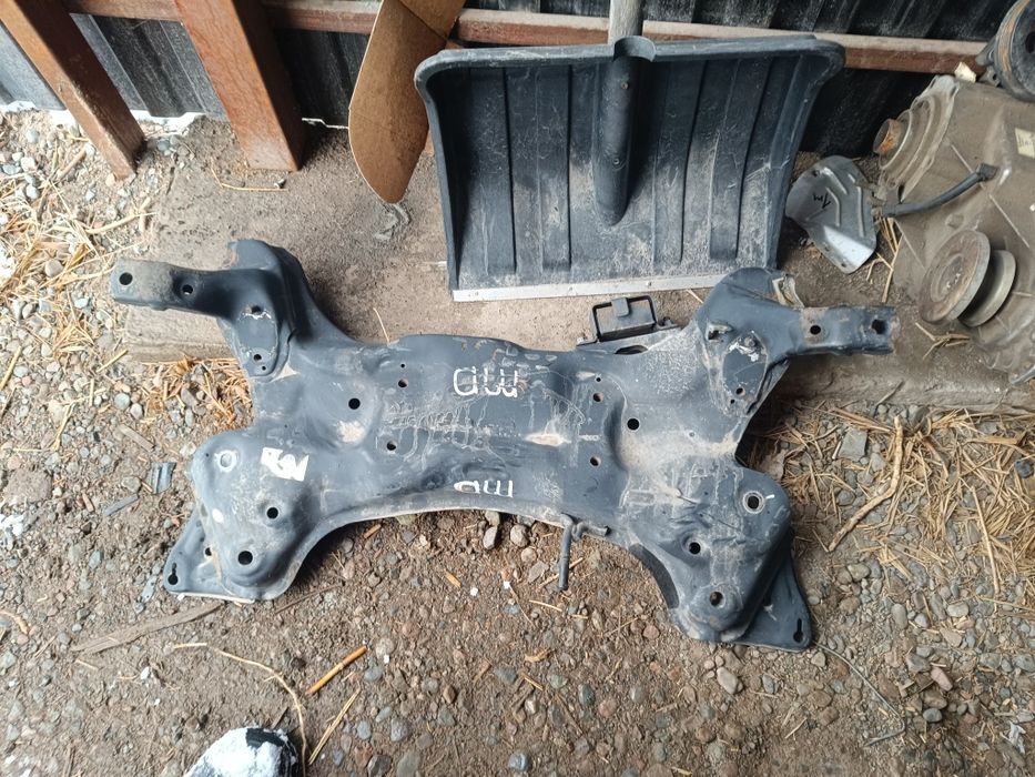 Запчасть бу оргинал