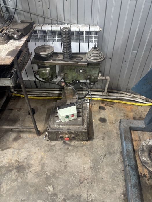 Сверлильный станок