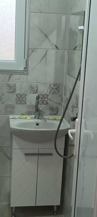 Новопостроена къща за гости в Езерец